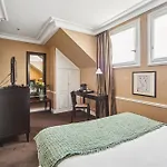Hotel Victoires Opera Parigi