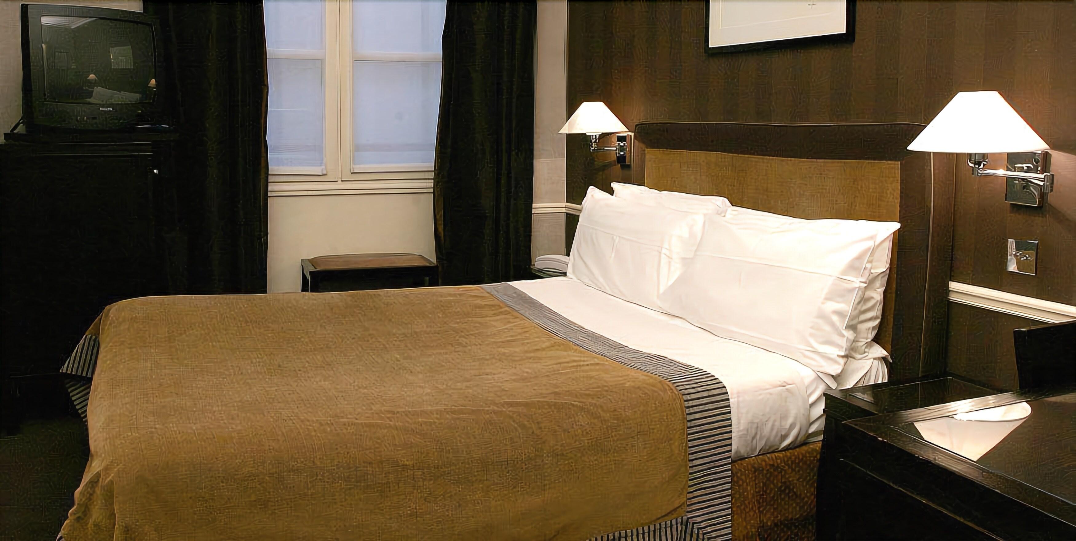 Hotel Victoires Opera Parigi